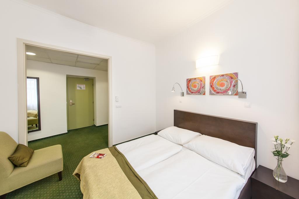 Hotel Vitkov Πράγα Εξωτερικό φωτογραφία