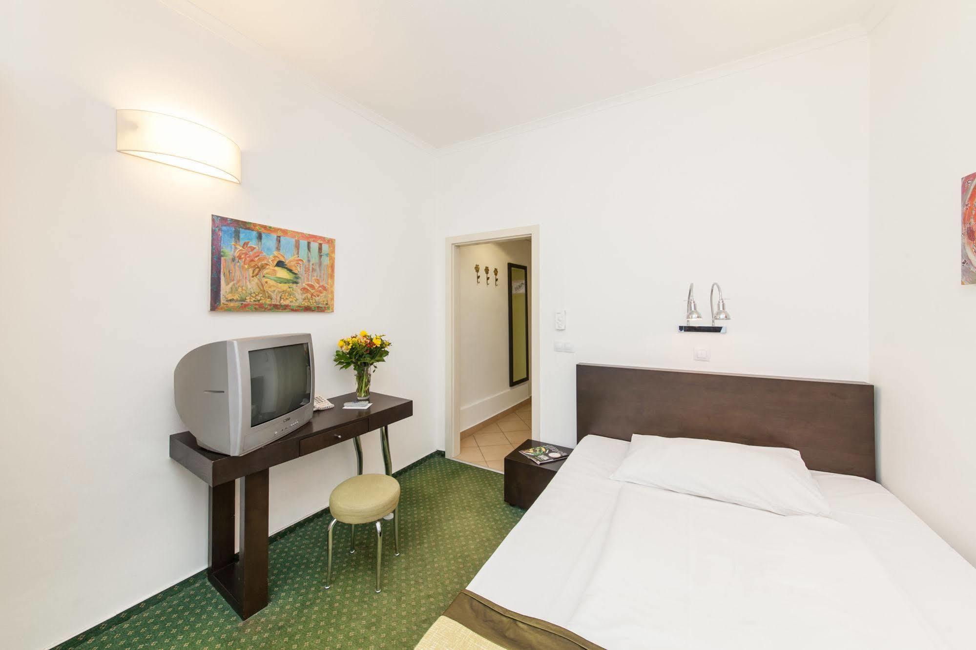 Hotel Vitkov Πράγα Εξωτερικό φωτογραφία
